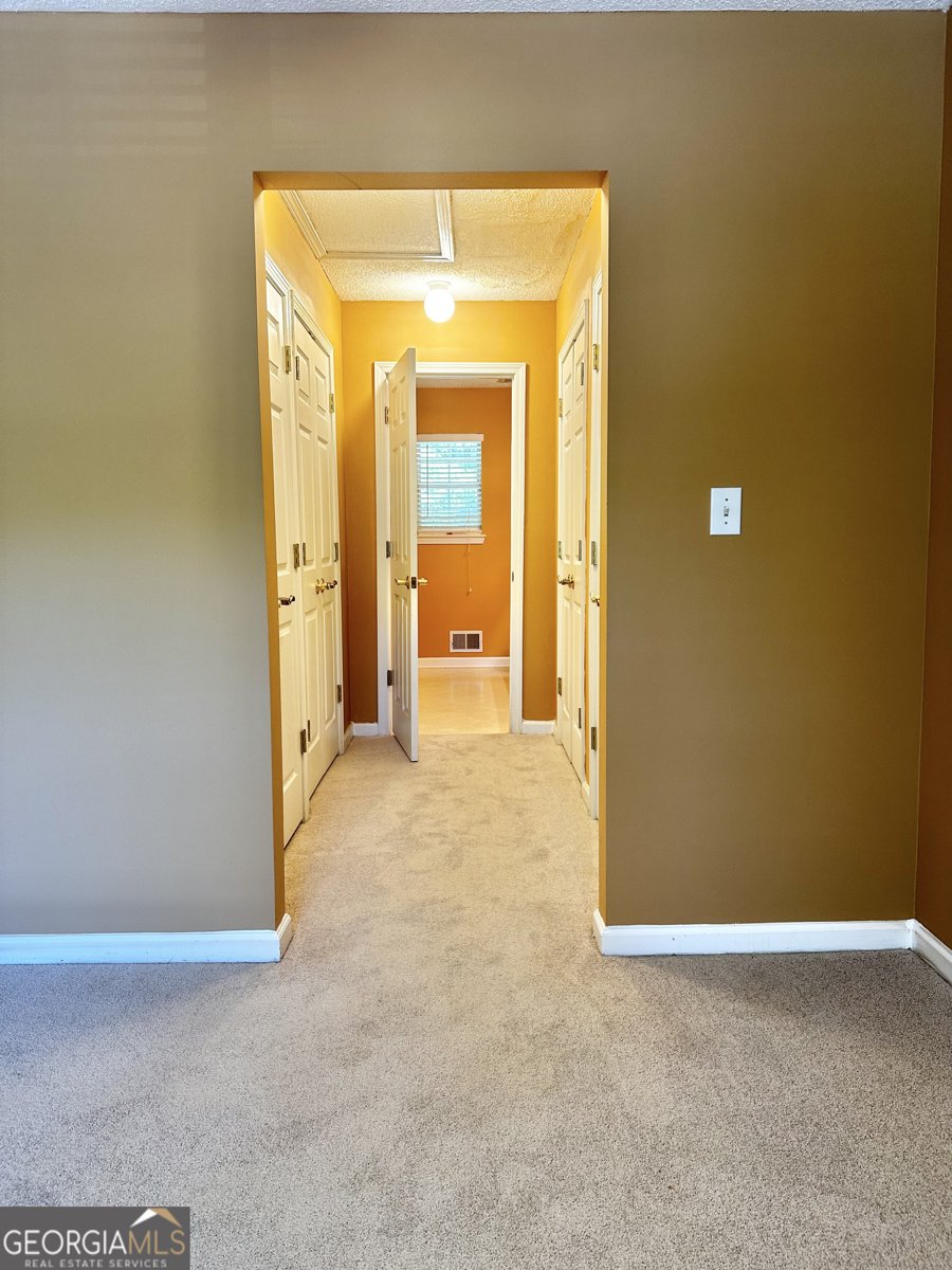 2567 Laurel Circle Atlanta - 11
