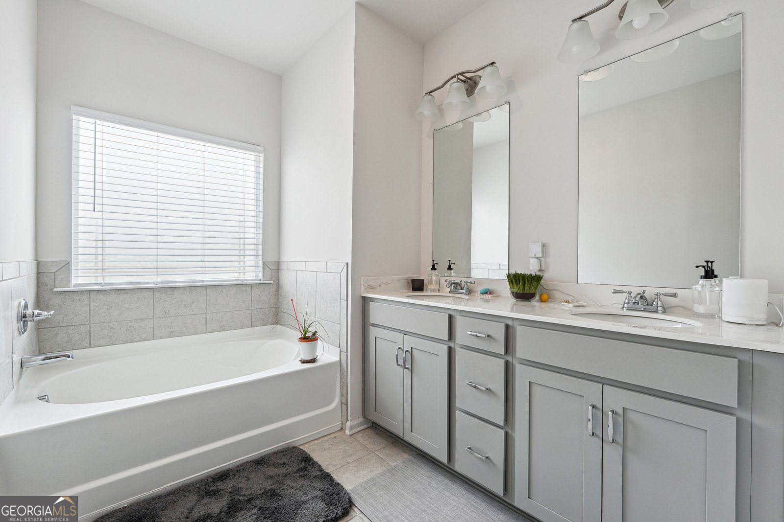 5857 Silver Lake Drive Mableton - 14