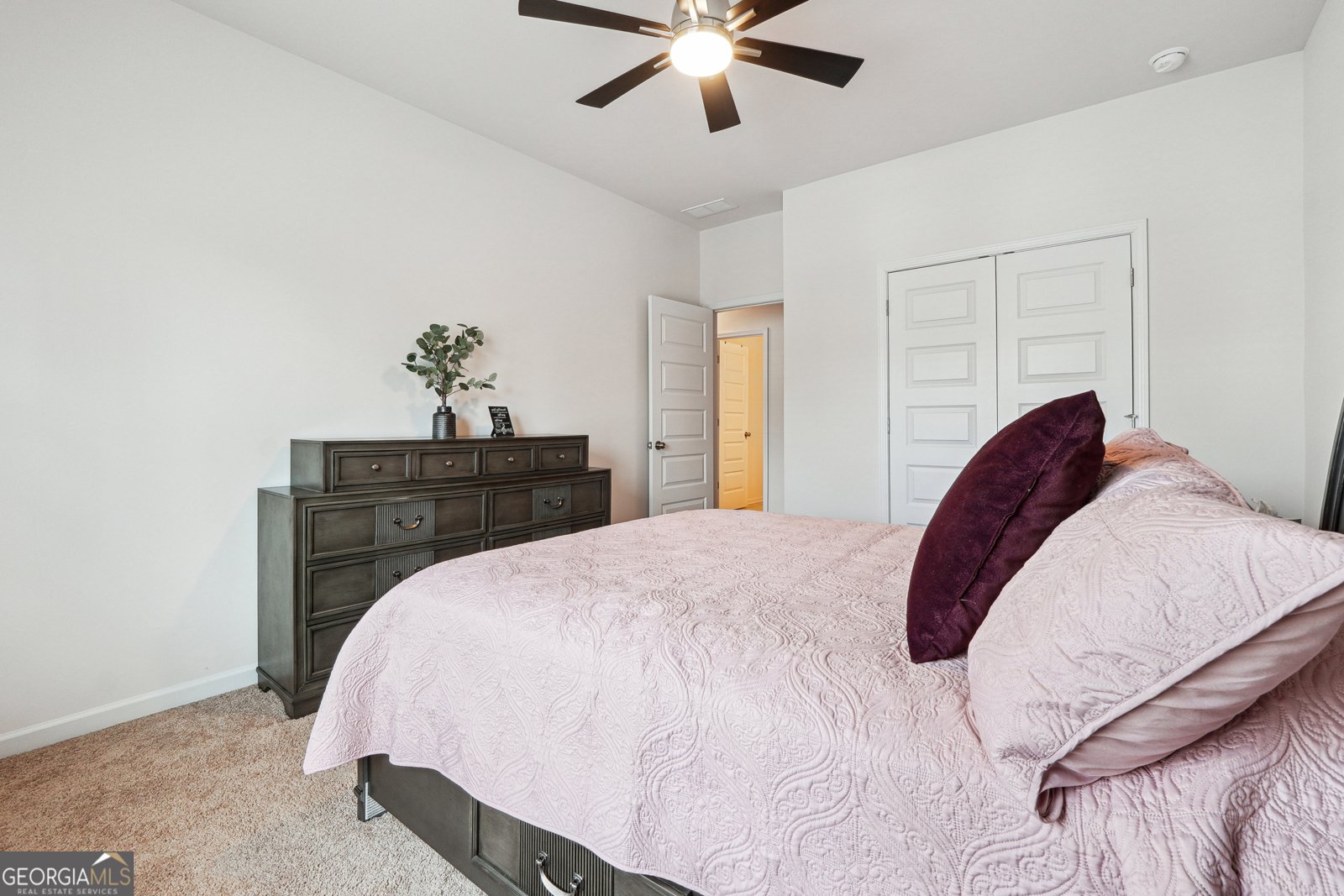 5857 Silver Lake Drive Mableton - 5