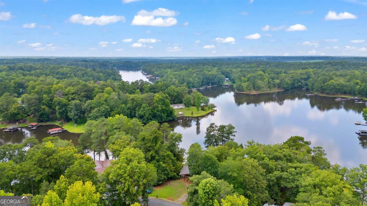 147 Napier Drive Eatonton - 44