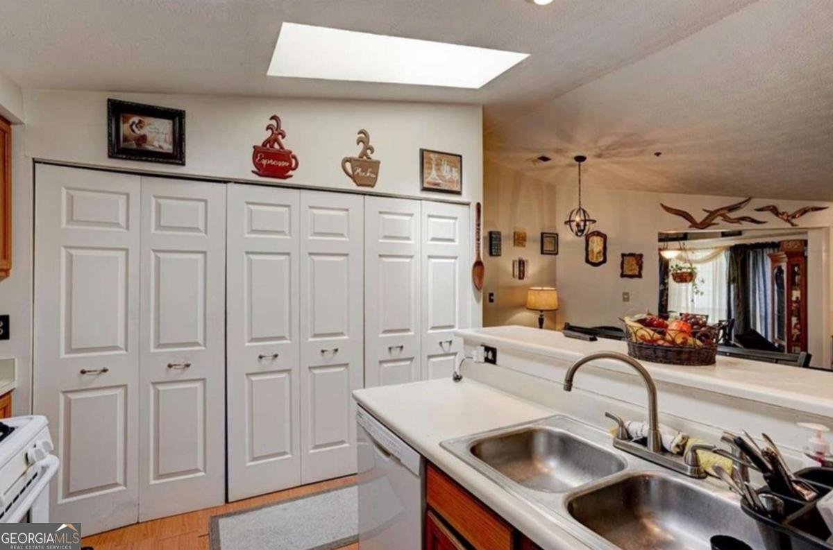 4321 Orchard Park Court Stone Mountain - 13