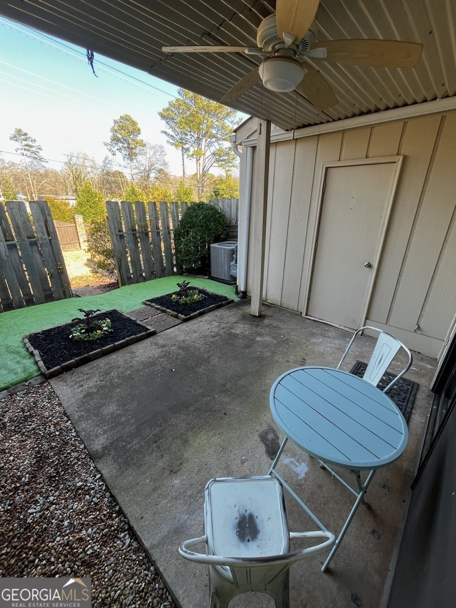 2058 Powers Ferry Trace Marietta - 20