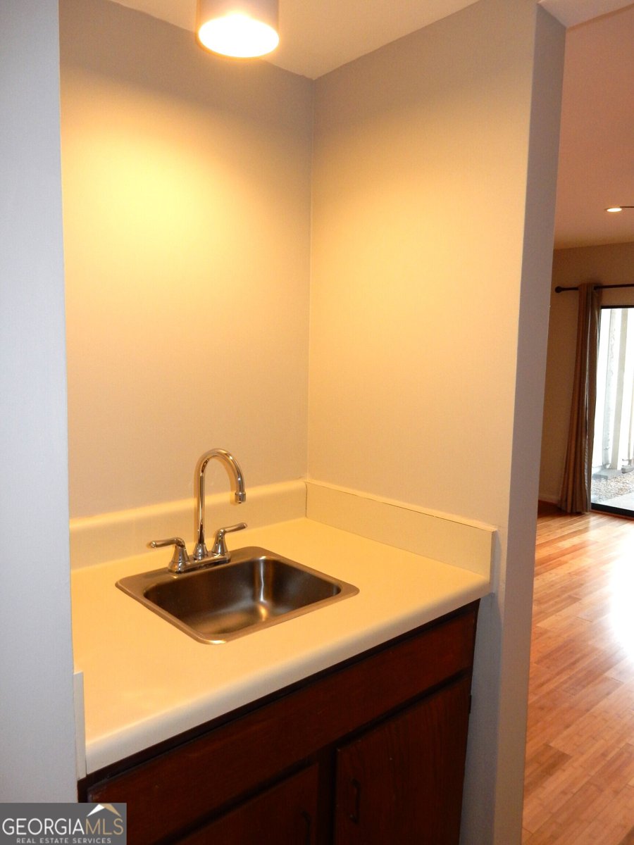 2058 Powers Ferry Trace Marietta - 8