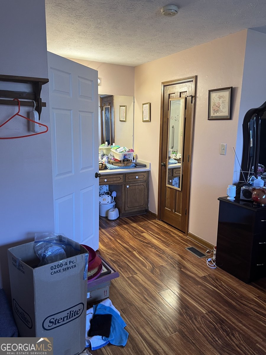 125 Oak Leaf Drive Stockbridge - 53