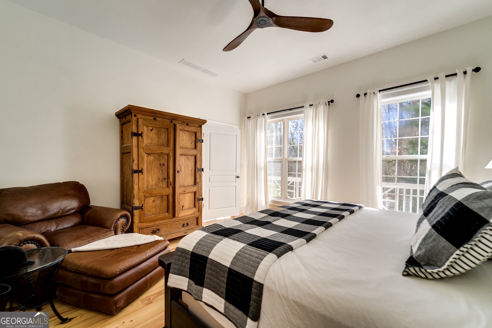 336 Fulton Road Tiger - 23