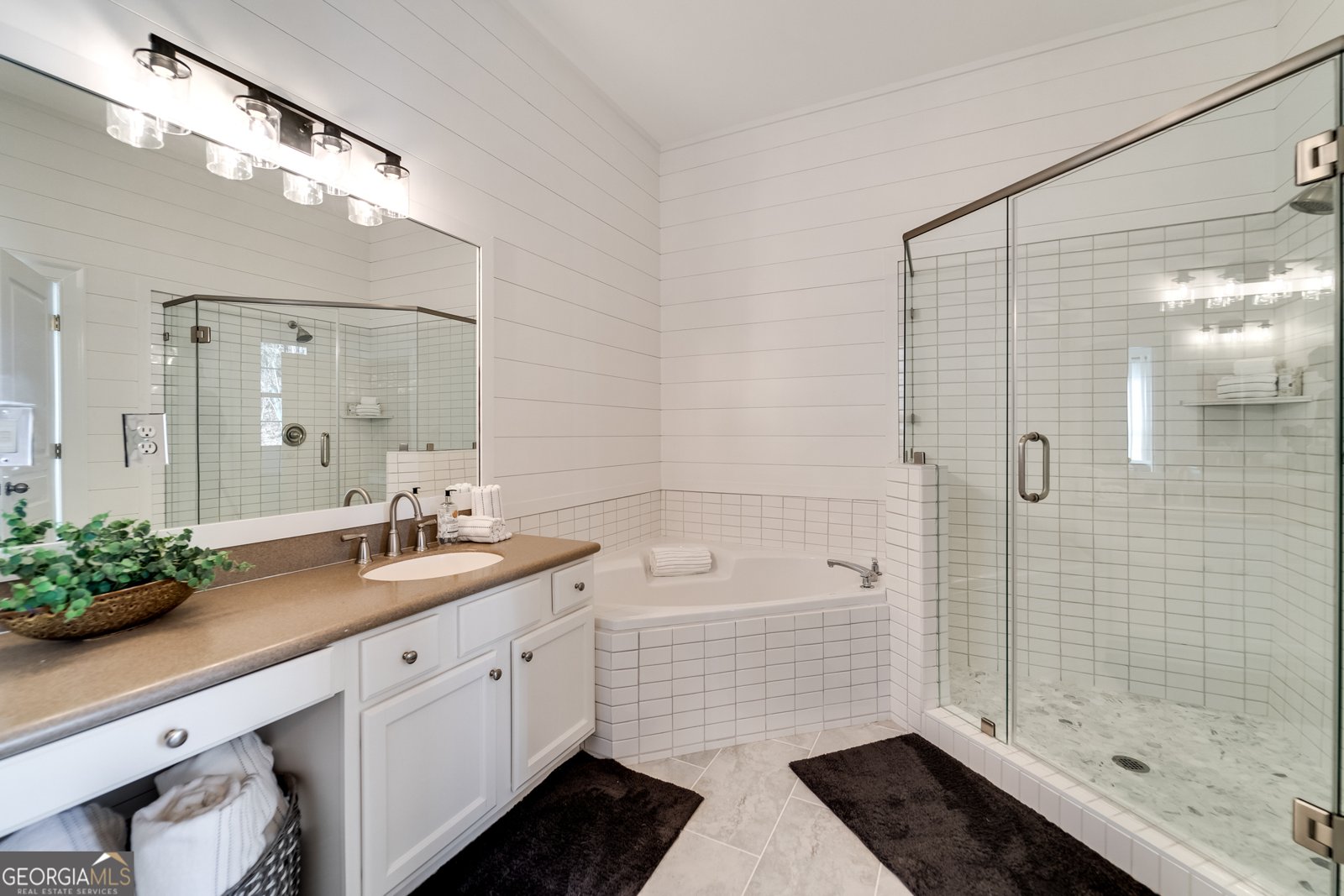 336 Fulton Road Tiger - 24
