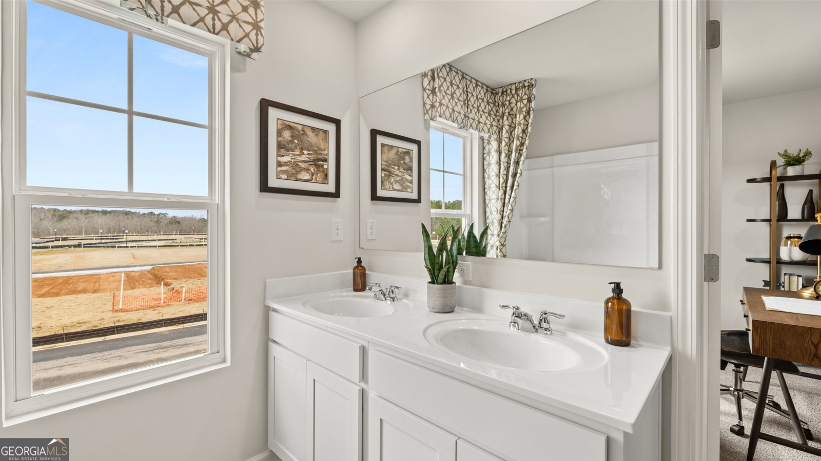 301 Sound Circle Stockbridge - 17
