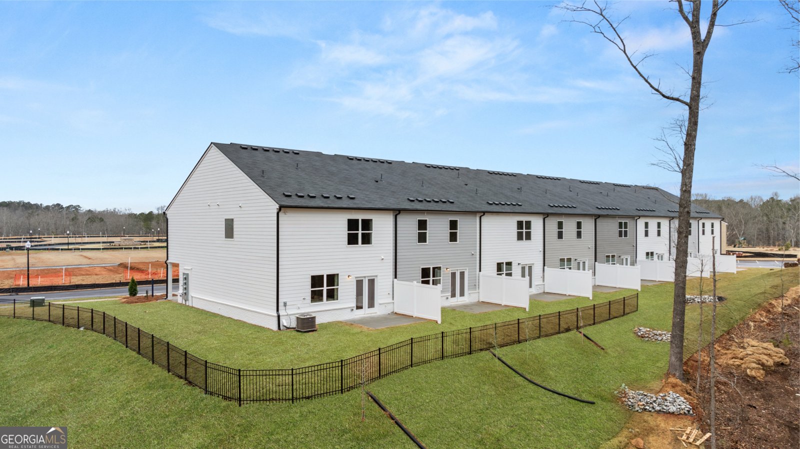 297 Sound Circle Stockbridge - 2