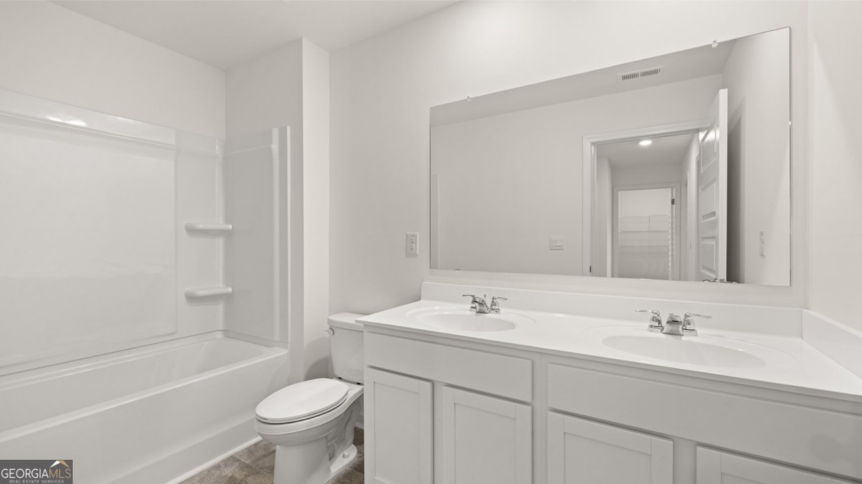 297 Sound Circle Stockbridge - 31