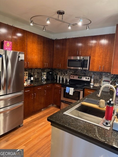 898 Oak Street Atlanta - 9