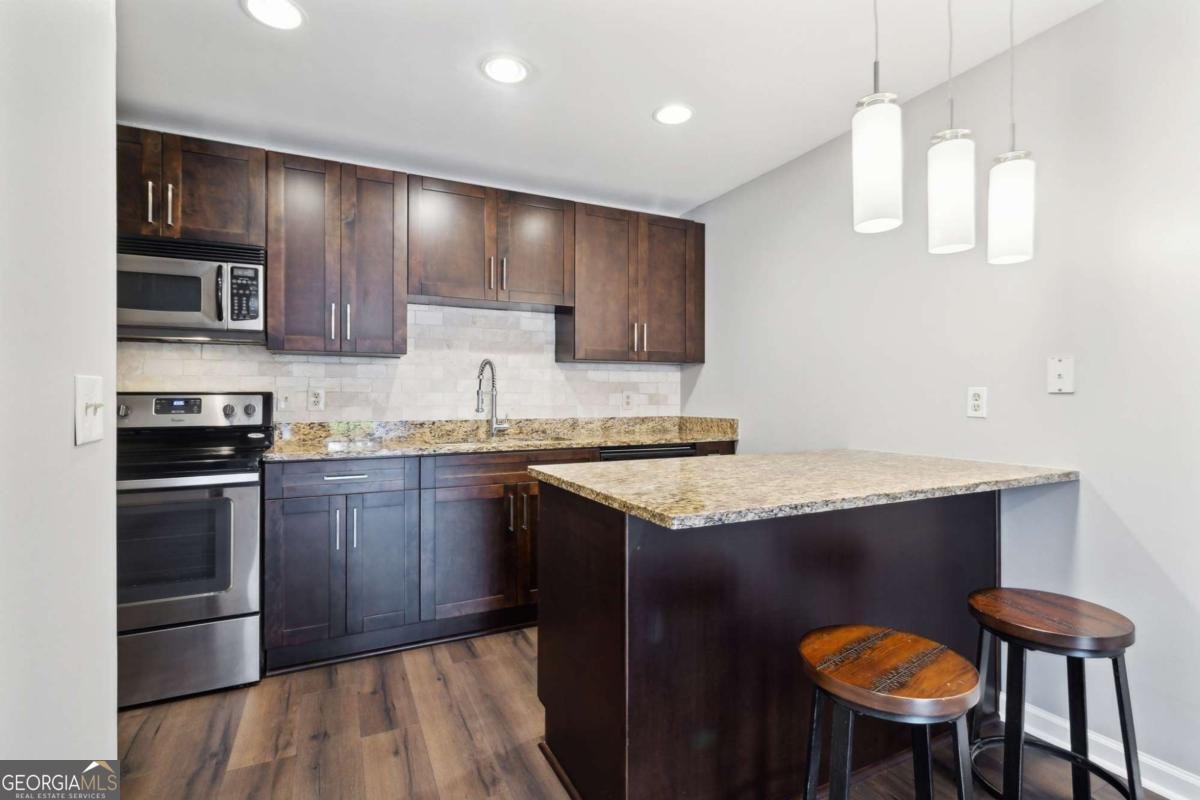 2657 Lenox Road Atlanta - 14