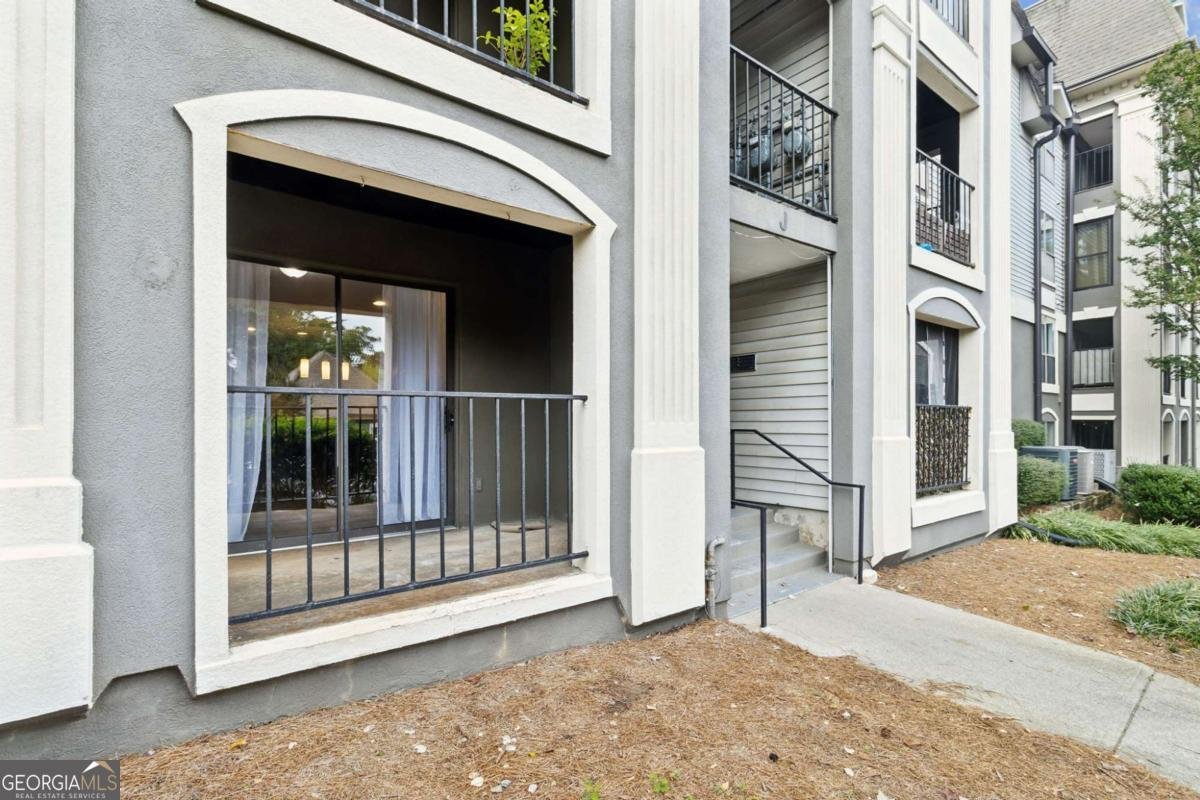 2657 Lenox Road Atlanta - 3