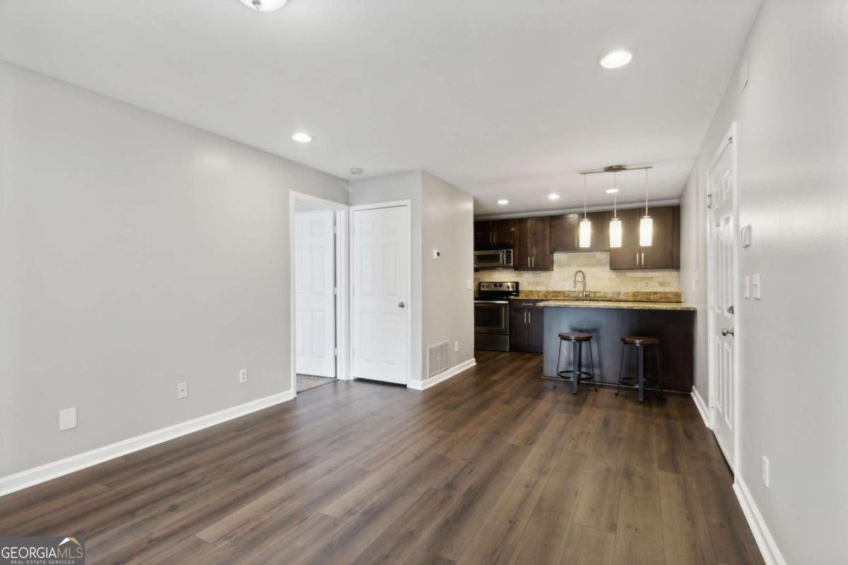 2657 Lenox Road Atlanta - 7