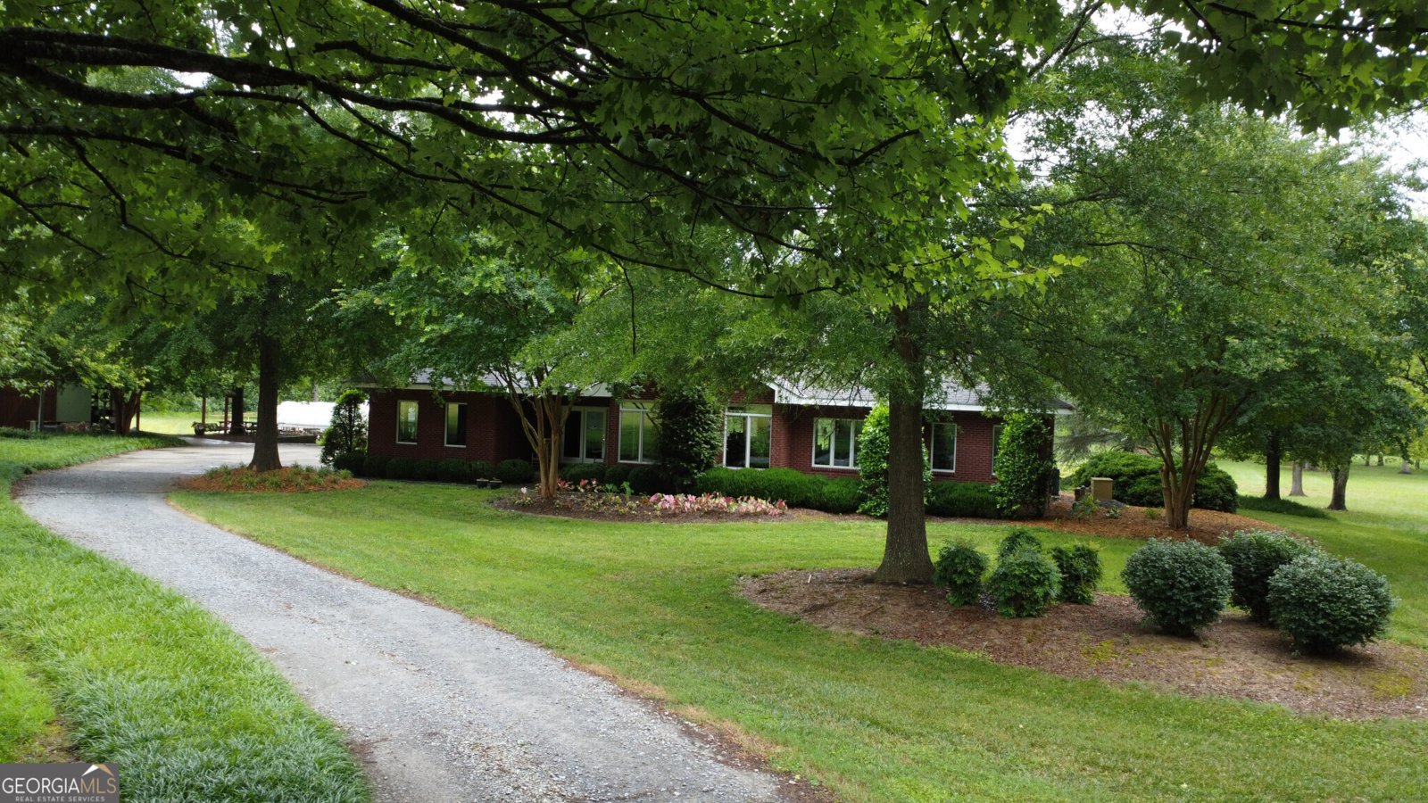 6414 Highway 136 Talking Rock - 1