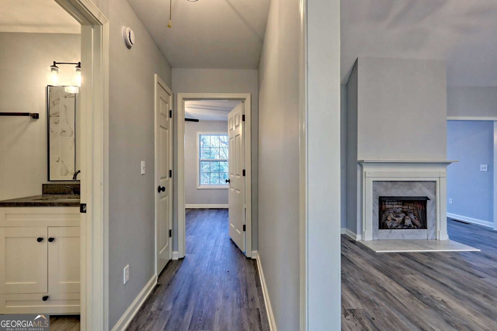 150 Blue Jay Road Clarkesville - 23