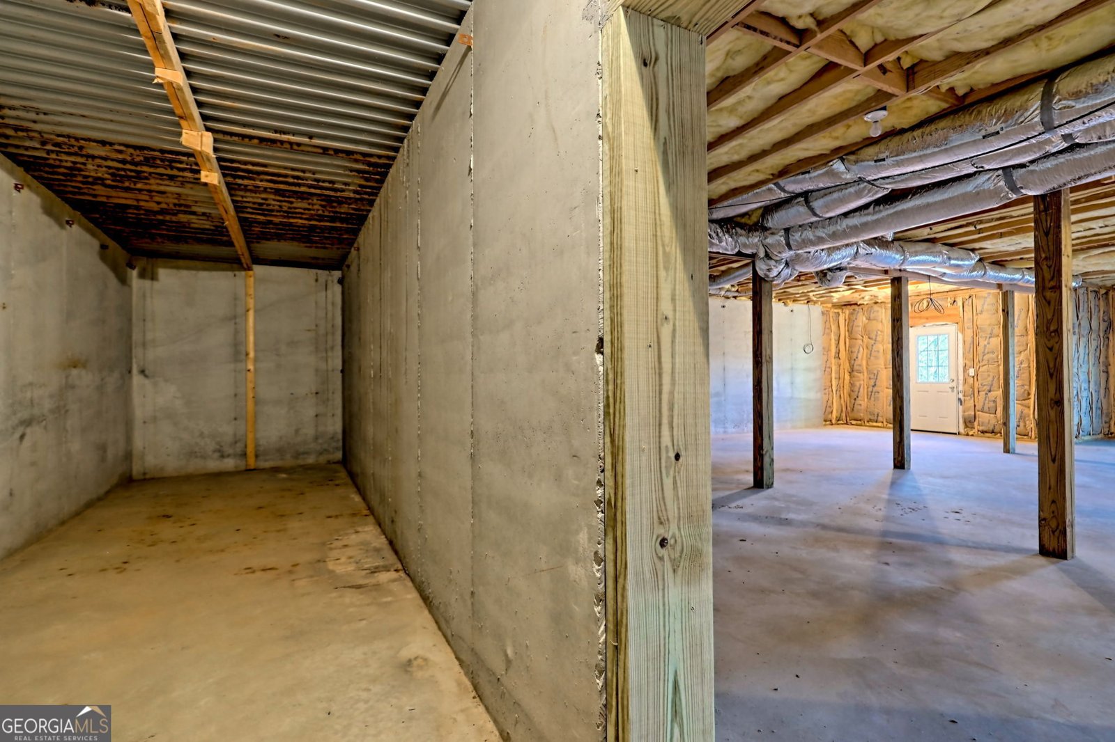 150 Blue Jay Road Clarkesville - 60