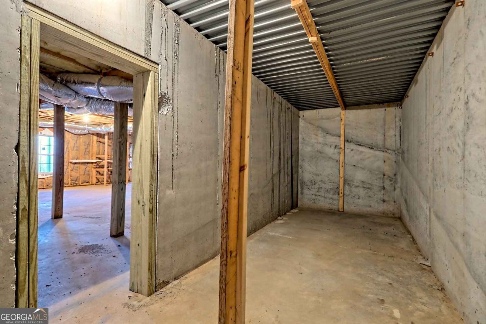 150 Blue Jay Road Clarkesville - 61