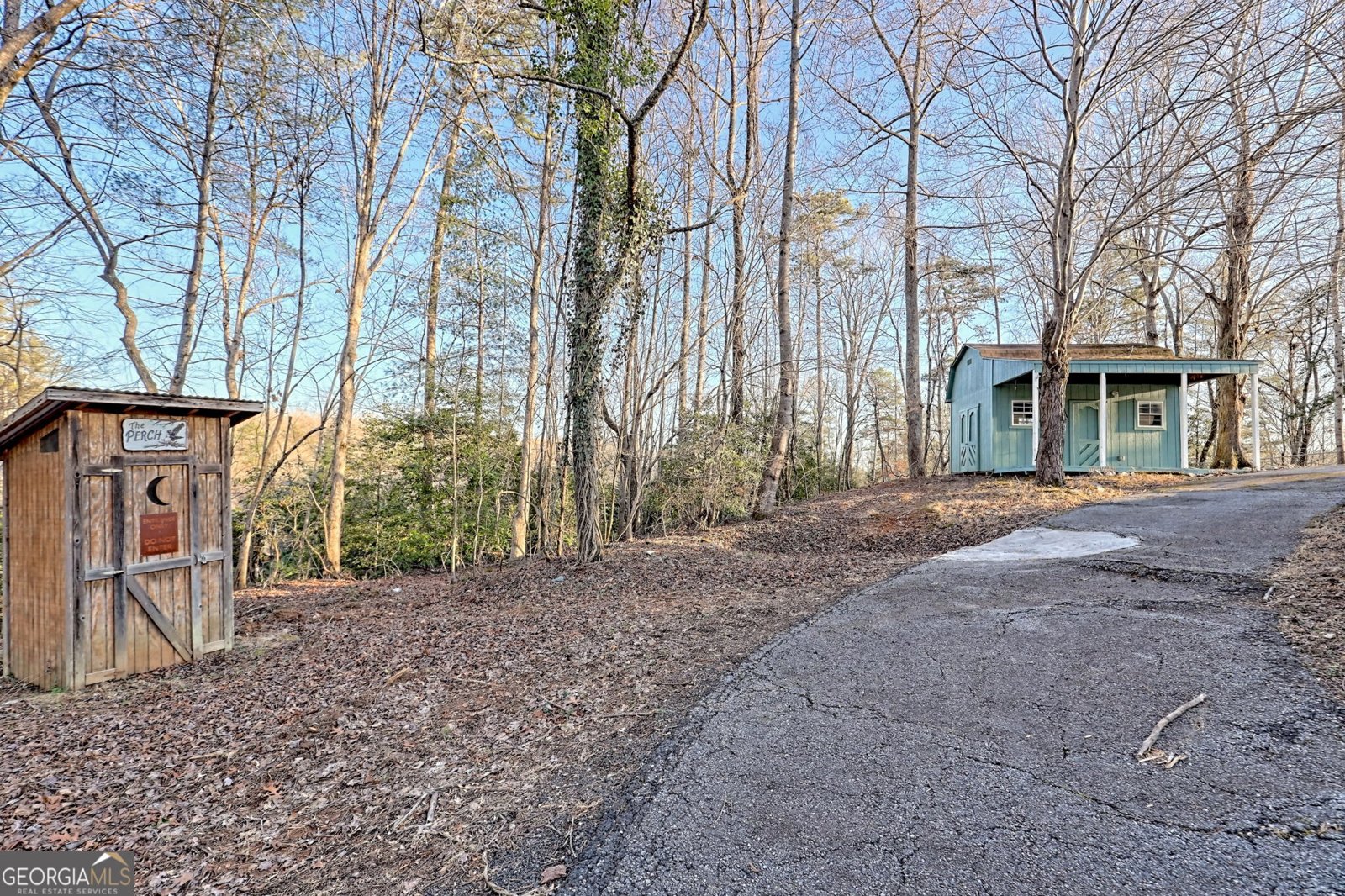 150 Blue Jay Road Clarkesville - 68
