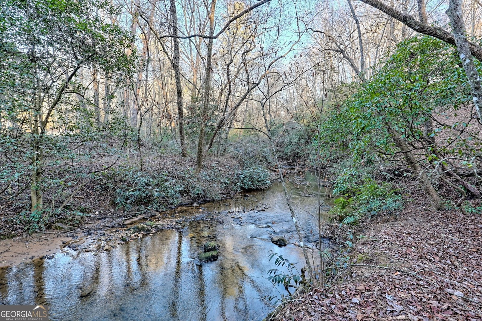150 Blue Jay Road Clarkesville - 73