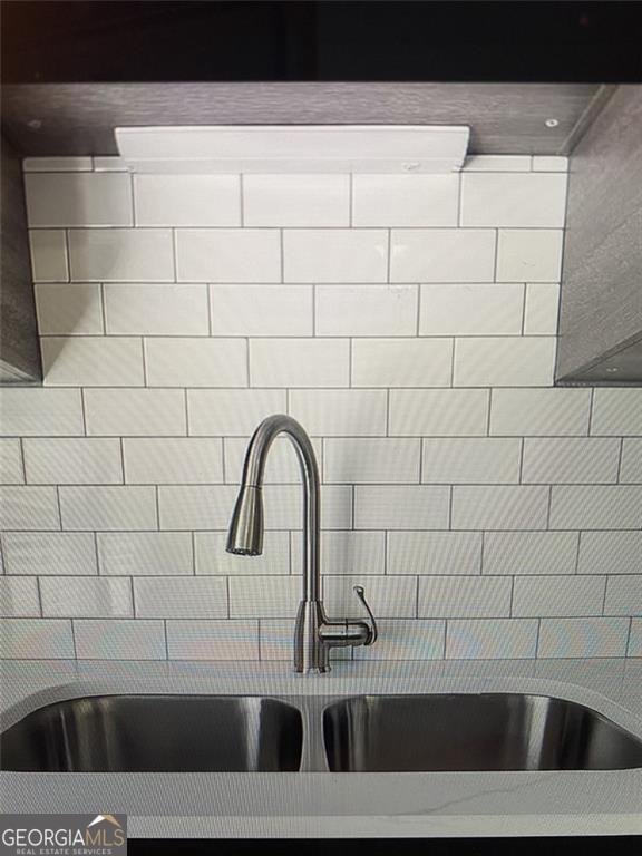 6140 Jones Road Flowery Branch - 6