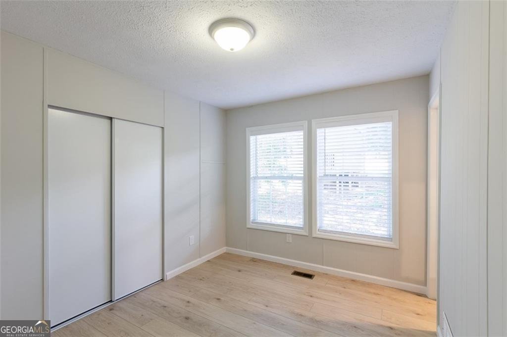 6140 Jones Road Flowery Branch - 9
