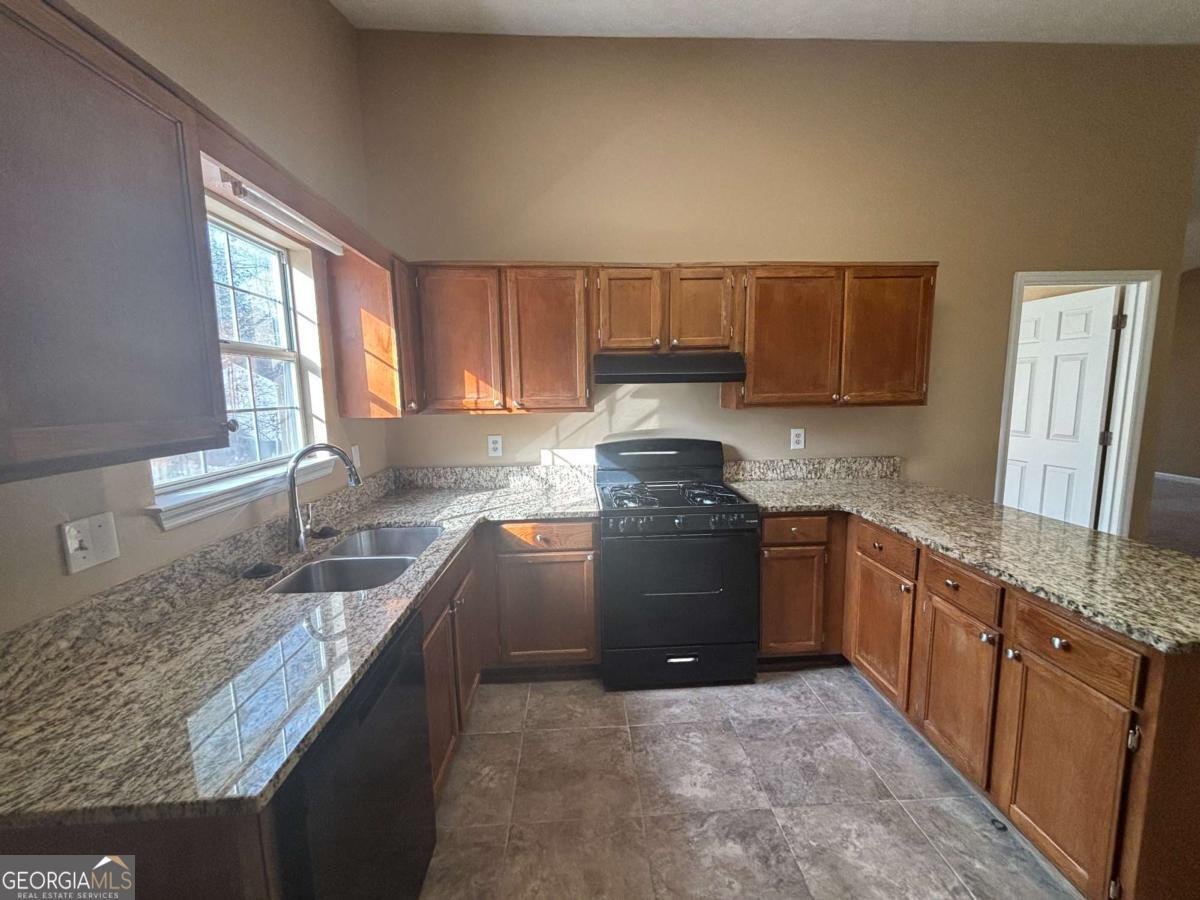 754 Shore Drive Lithonia - 5