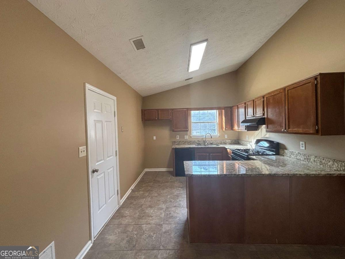 754 Shore Drive Lithonia - 6