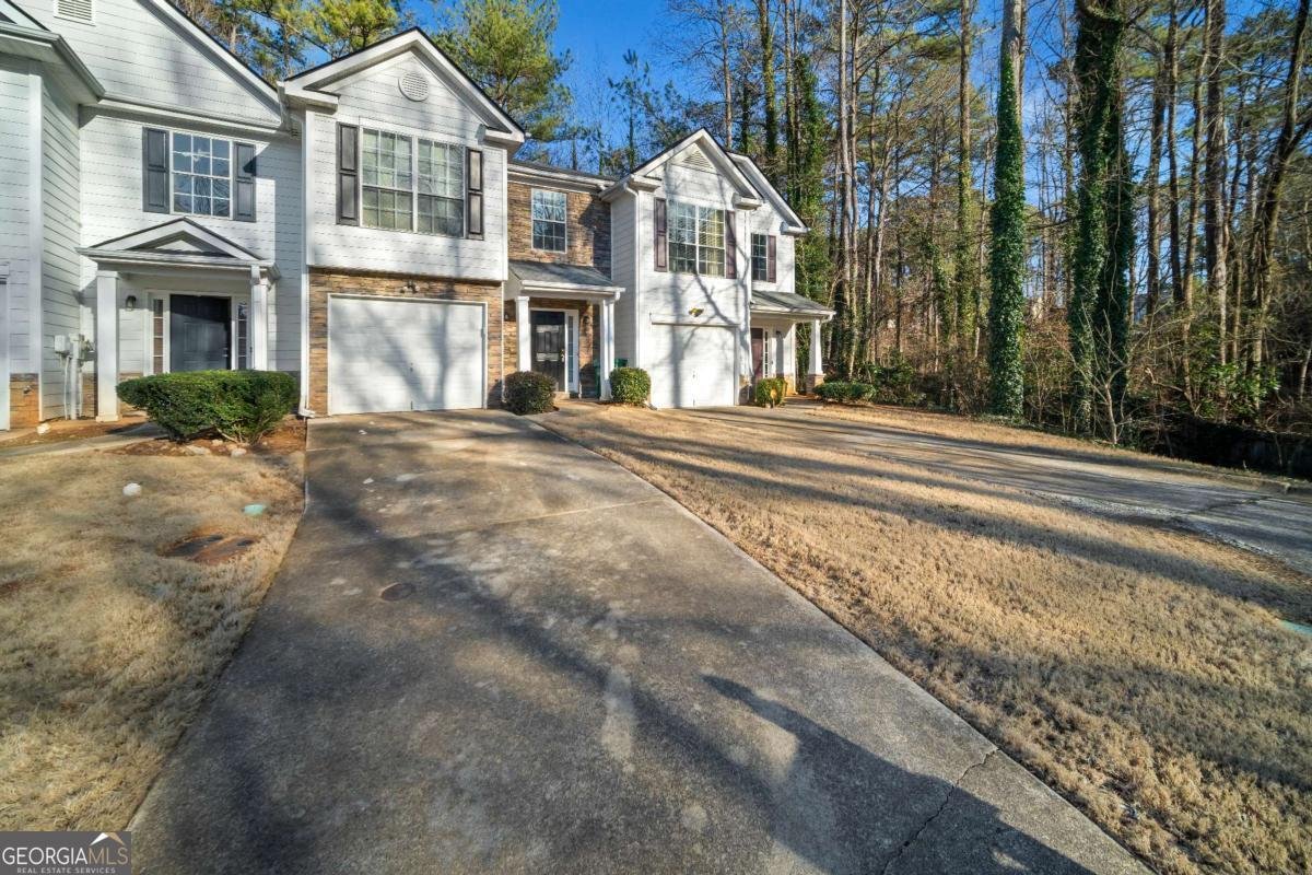 3654 WOODLAND Cove Decatur - 1