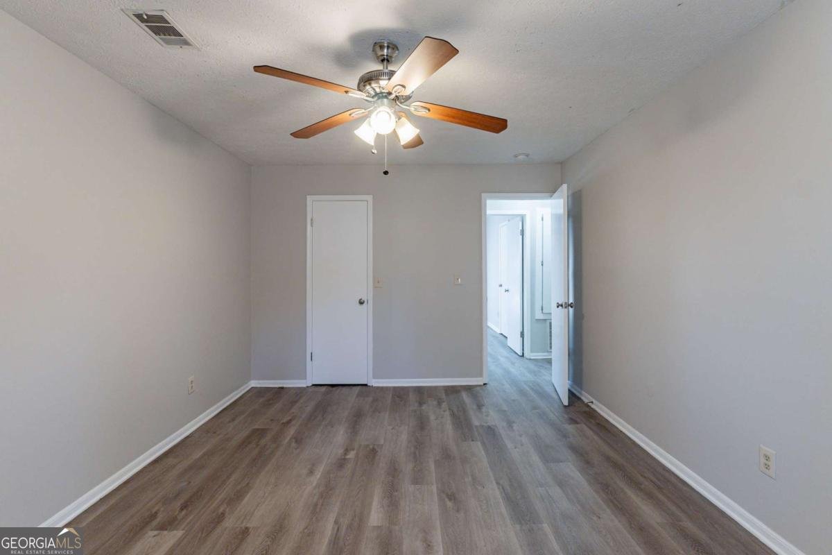 5725 Twain Drive Ellenwood - 10