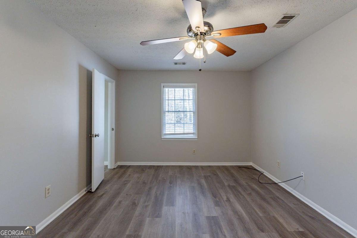 5725 Twain Drive Ellenwood - 12