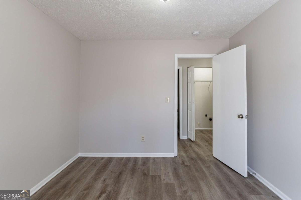 5725 Twain Drive Ellenwood - 17