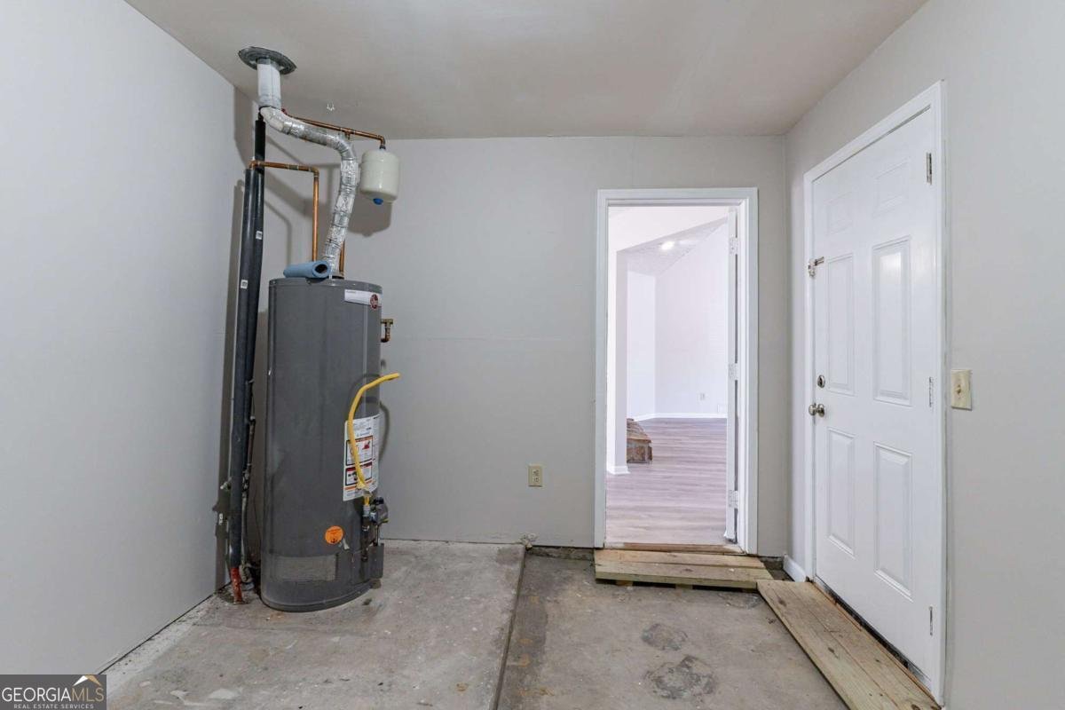 5725 Twain Drive Ellenwood - 23