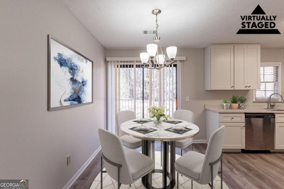5725 Twain Drive Ellenwood - 5