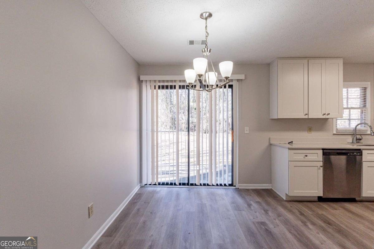 5725 Twain Drive Ellenwood - 6