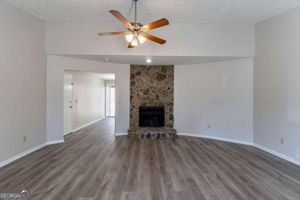 5725 Twain Drive Ellenwood - 8