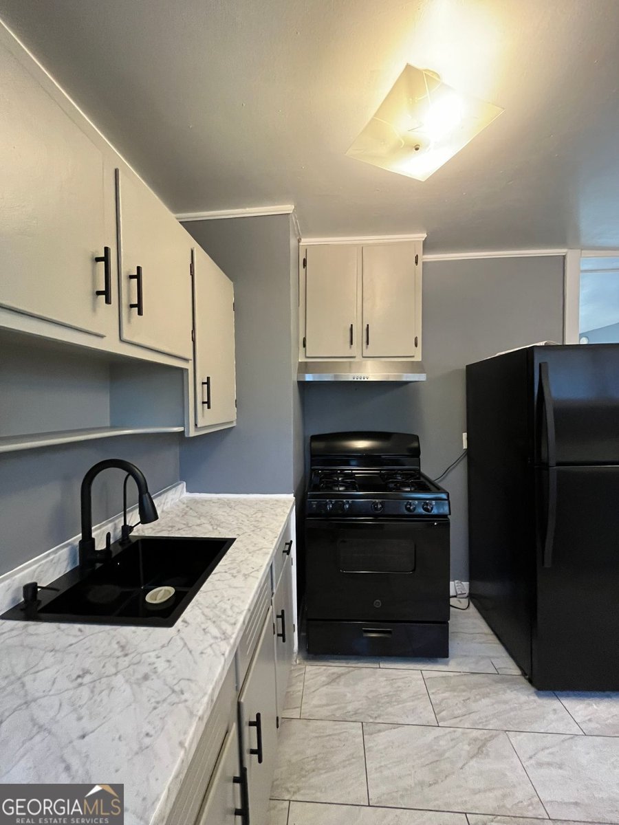 4220 Elkan Avenue Macon - 27