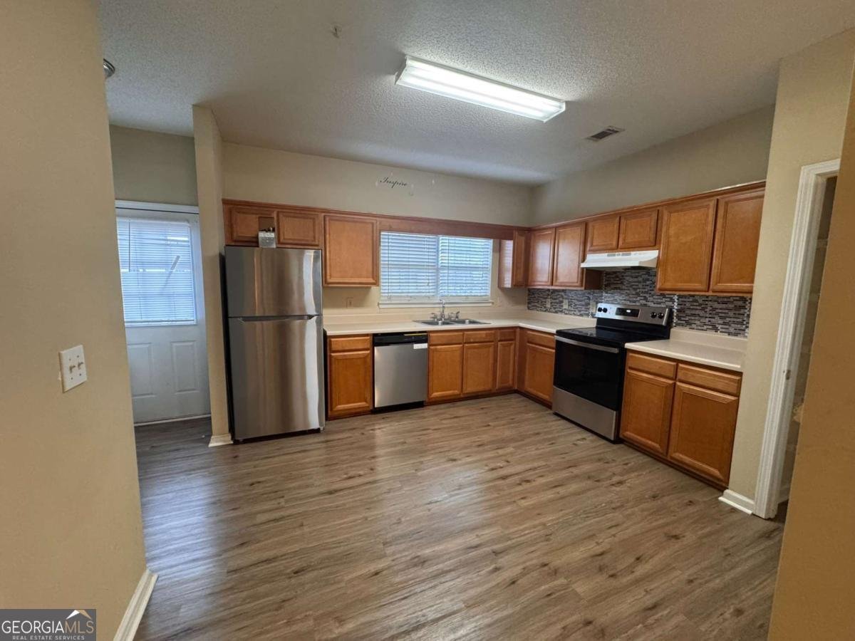 125 Odyssey Turn Conyers - 19