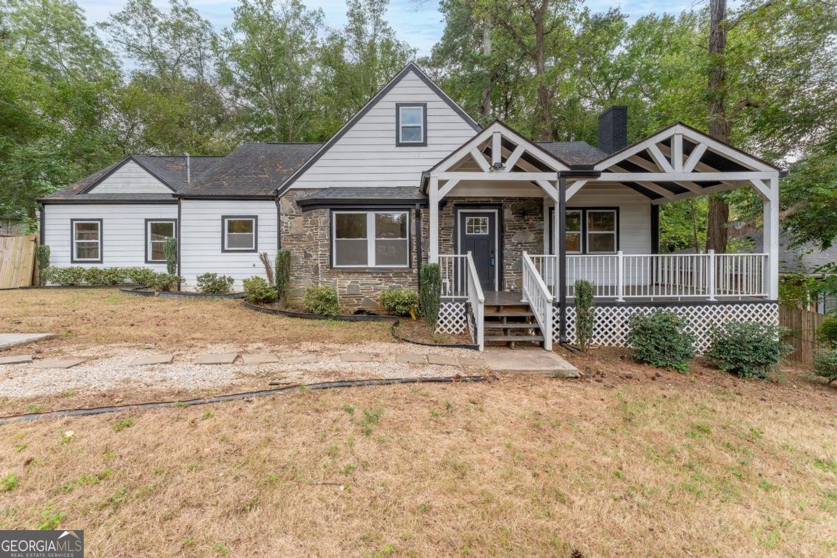 2711 Glenwood Avenue Atlanta - 1