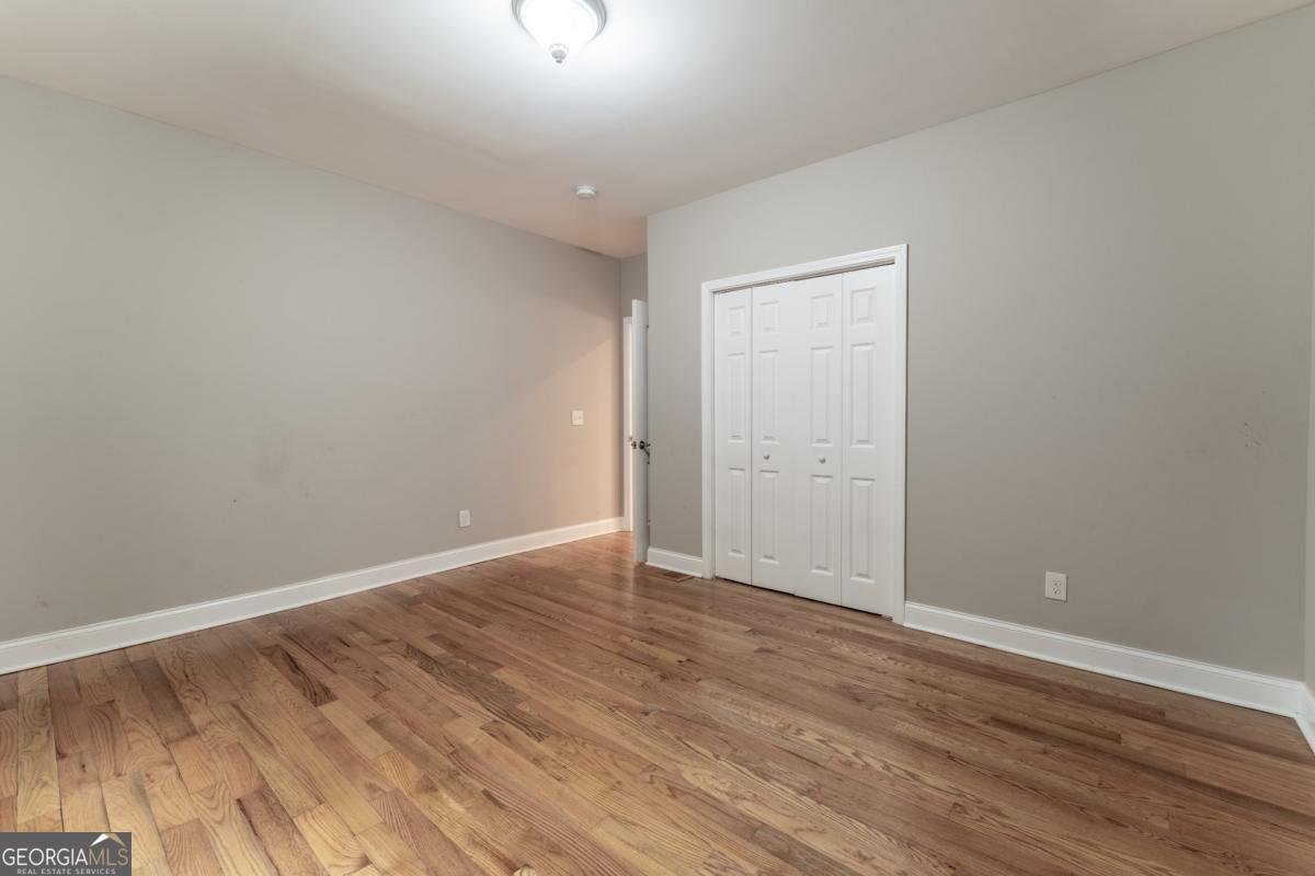2711 Glenwood Avenue Atlanta - 23