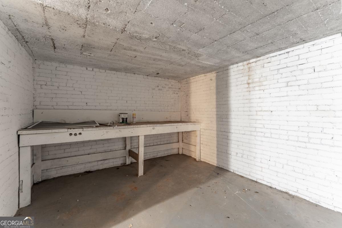 2711 Glenwood Avenue Atlanta - 37