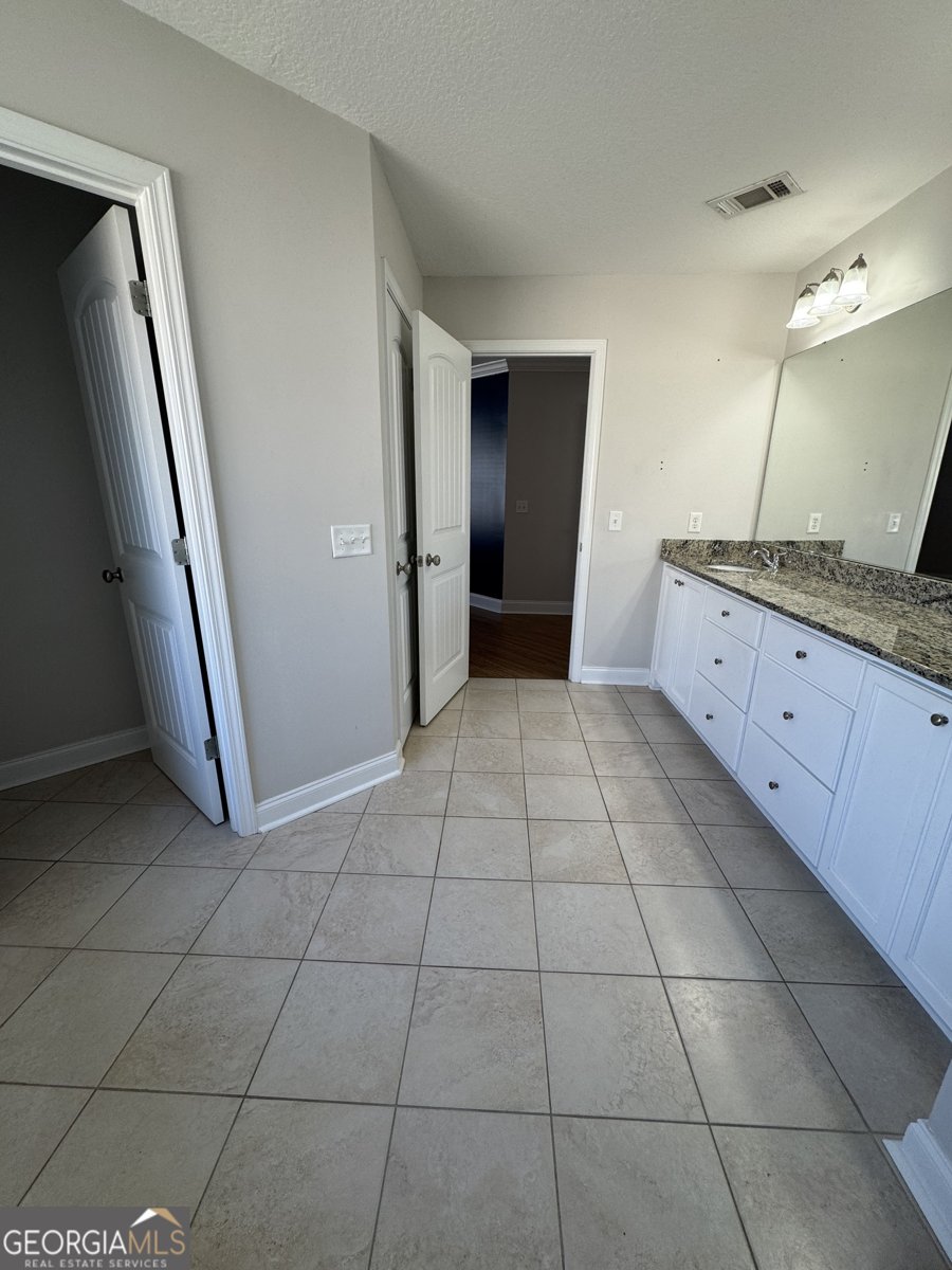 709 Eden Lane Hinesville - 29