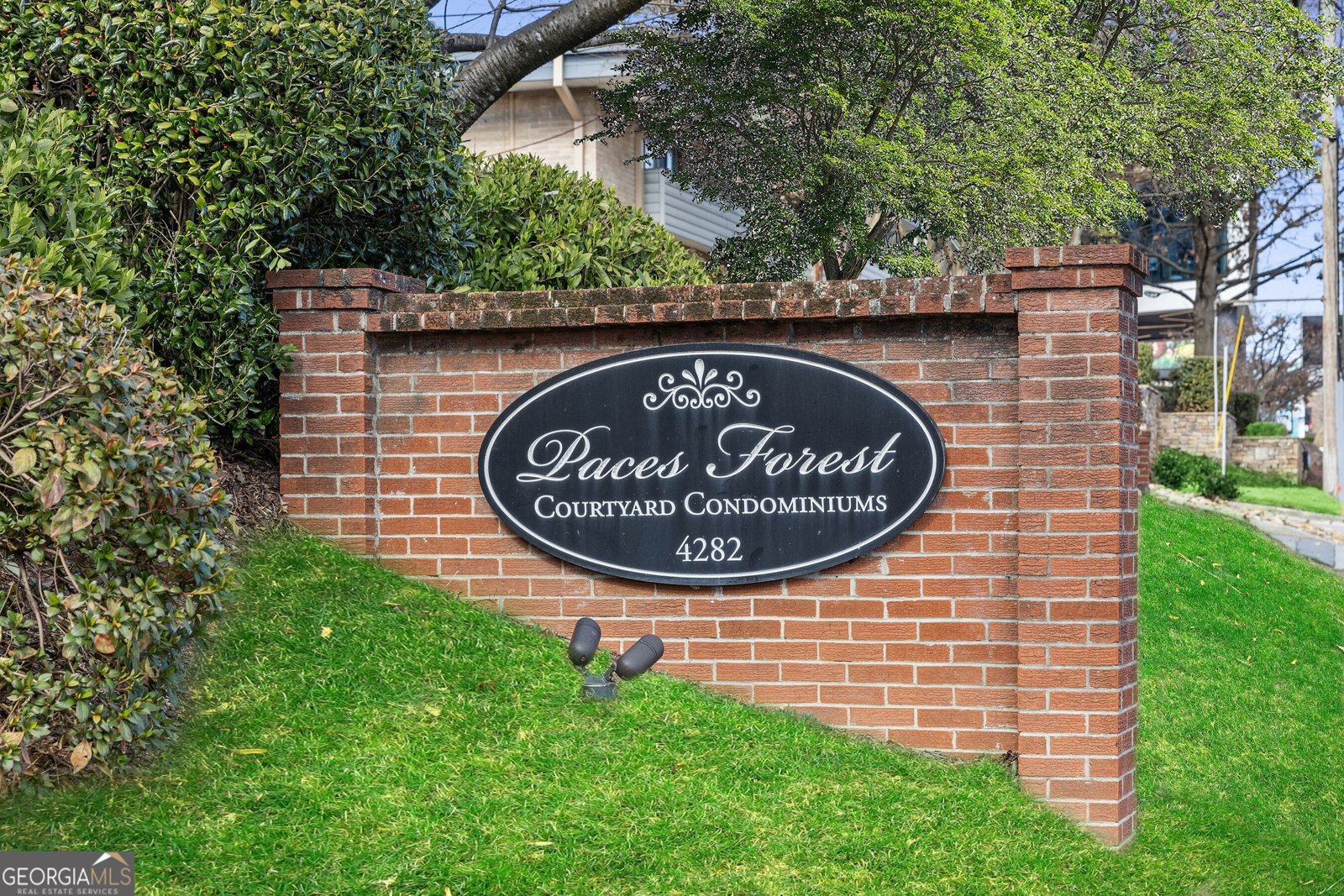 4282 Roswell Road Atlanta - 1