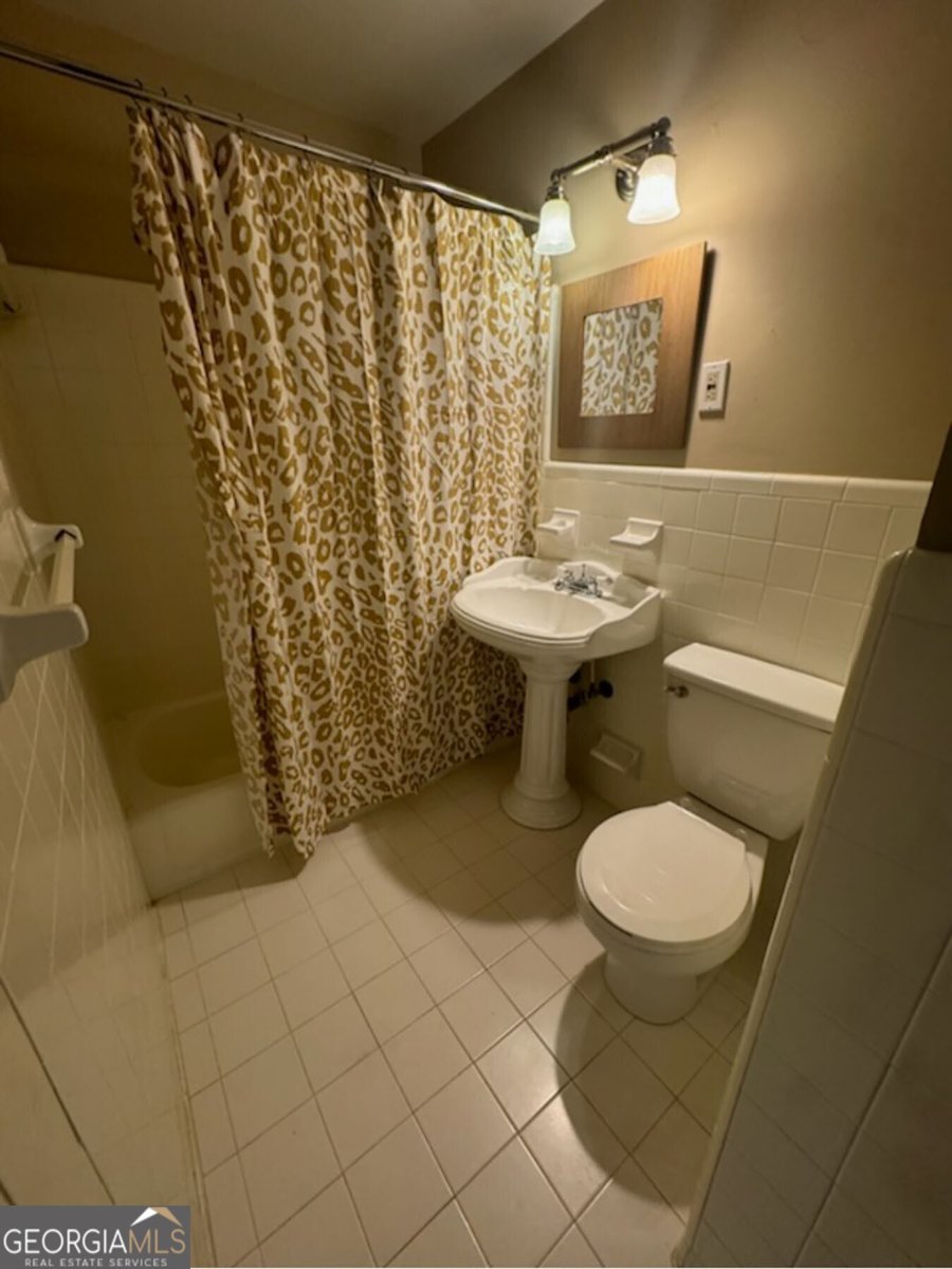 4282 Roswell Road Atlanta - 17