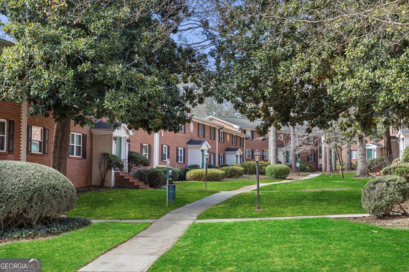 4282 Roswell Road Atlanta - 2