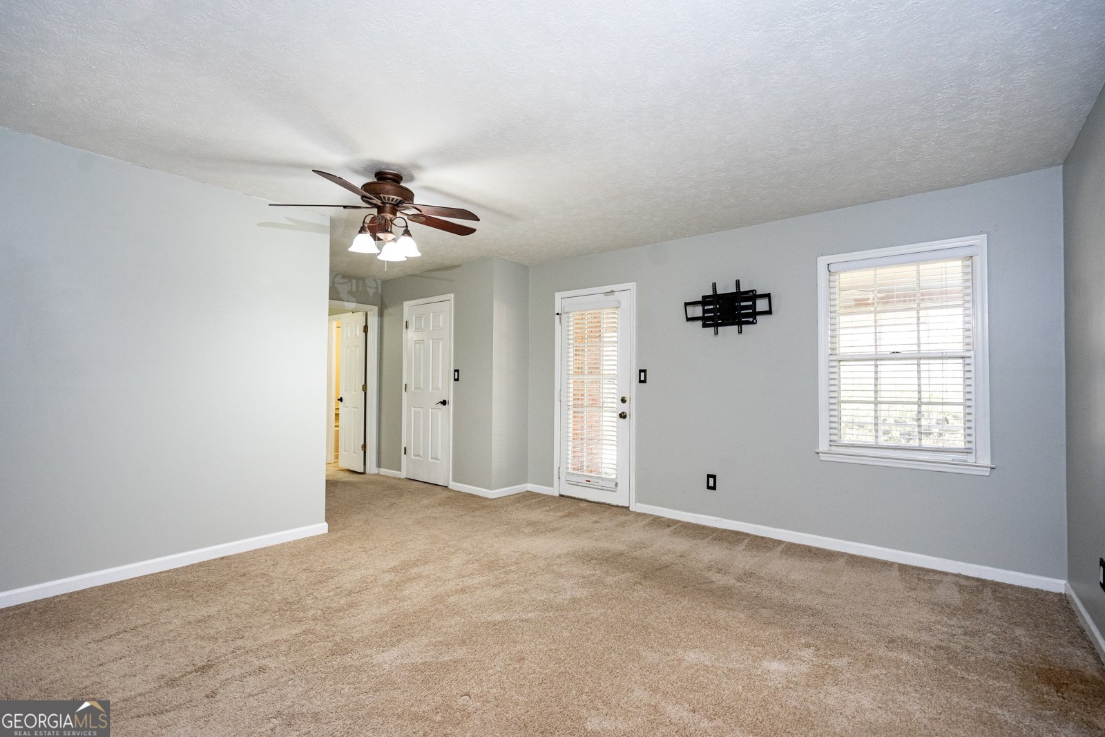 107 Powers Court Lagrange - 25