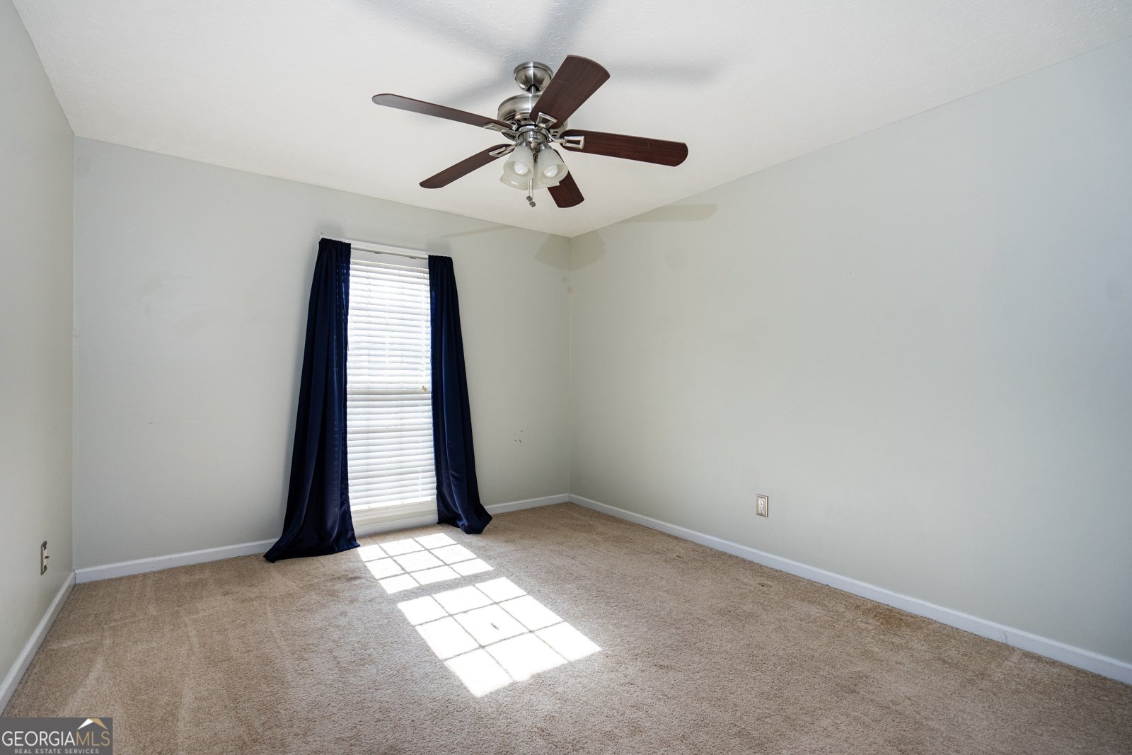 107 Powers Court Lagrange - 29