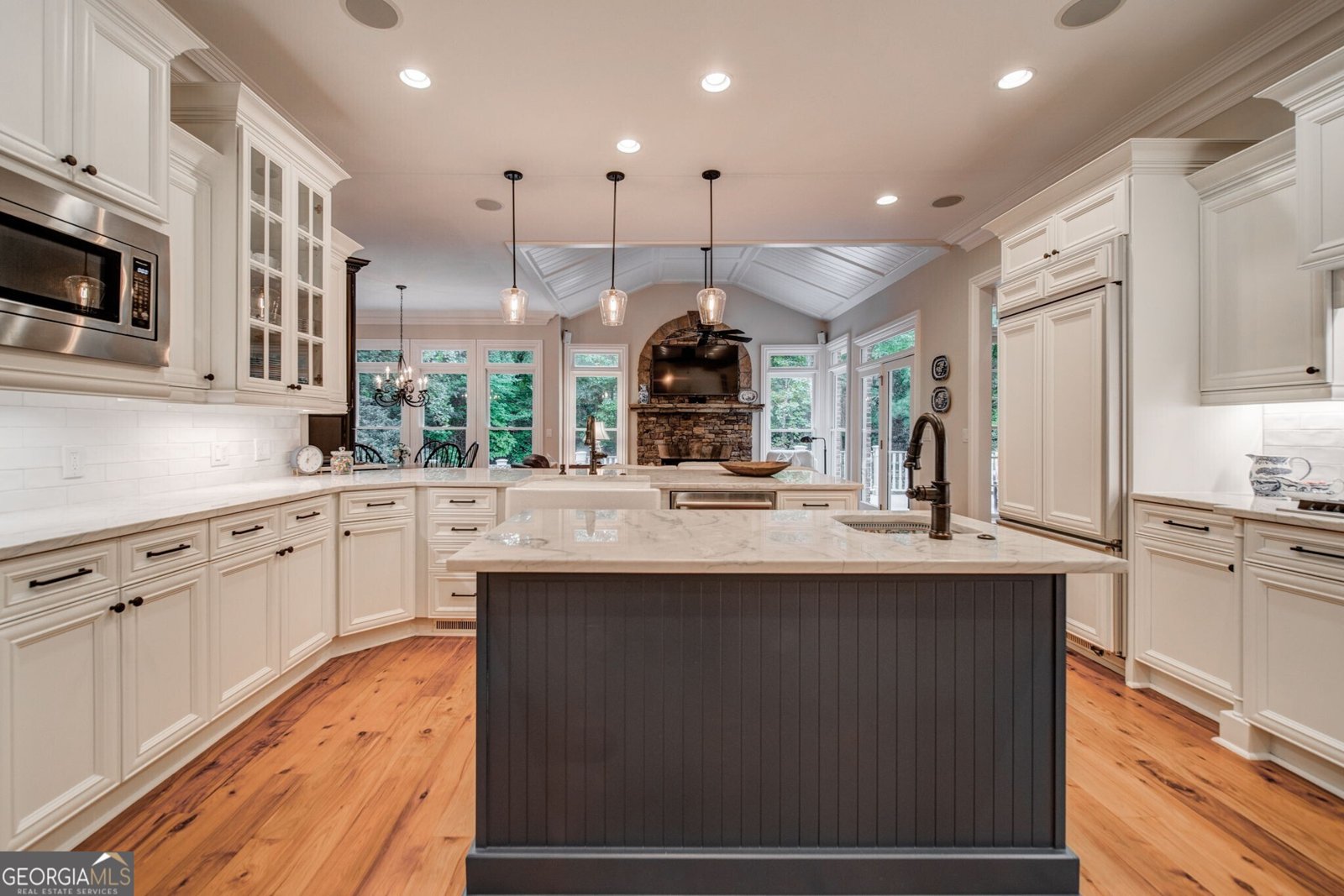 9070 Huntcliff Trace Sandy Springs - 17