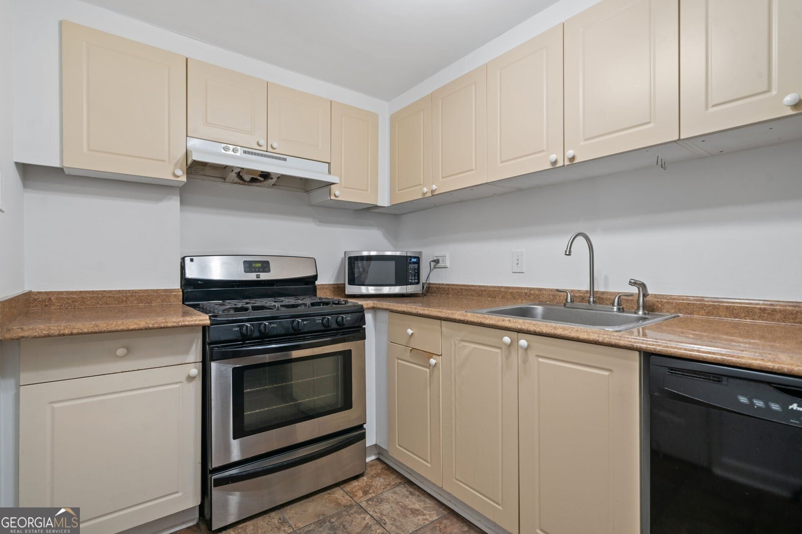 1501 Clairmont Road Decatur - 5