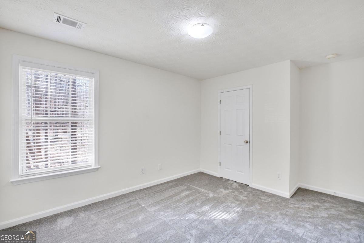 130 Sable Pointe Drive Milton - 14
