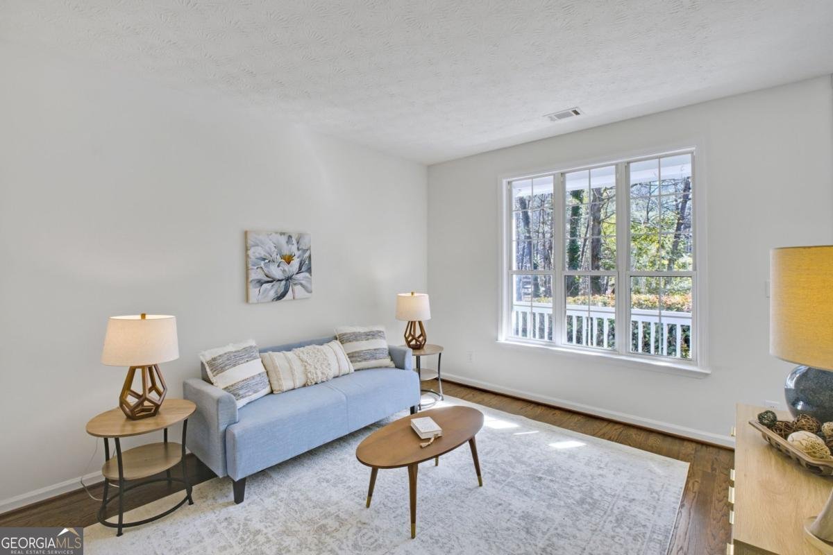 130 Sable Pointe Drive Milton - 4